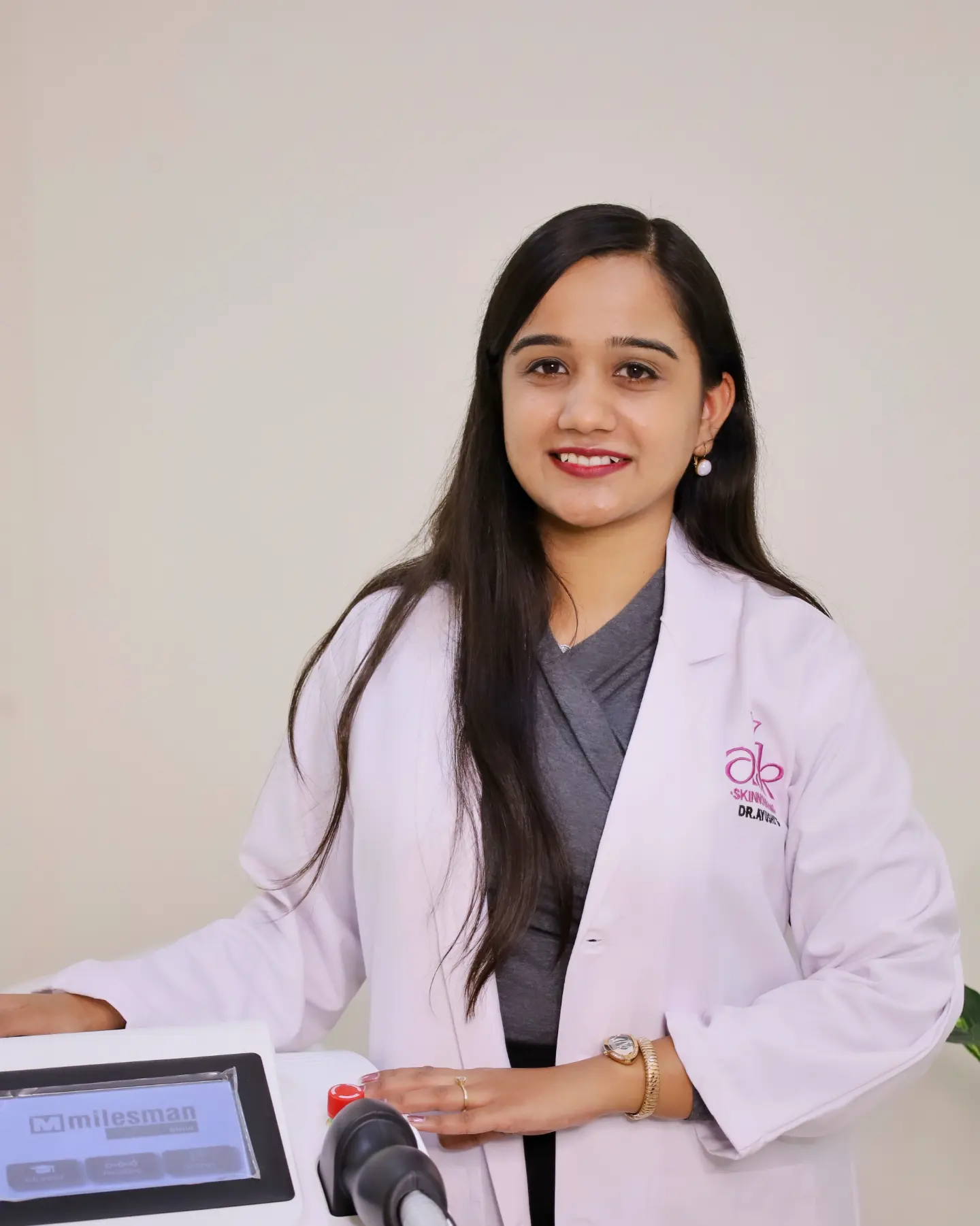 Dr. Ayushi Sthapak Karsoliya